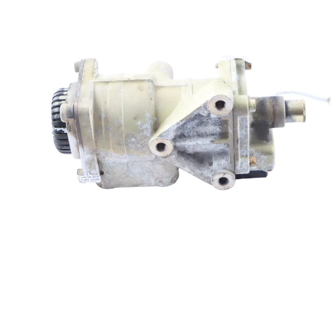 Eurocargo Foot Brake Control Valve to Iveco with Part number 504100604 Iveco Eurocargo Foot Brake Control Valve - SKU 504100604 - Part number 504100604