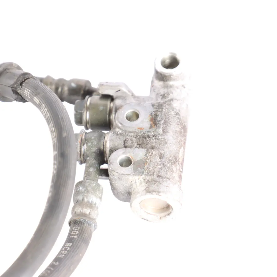 Burgman Skywave AN400Y Brake Pipe Fluid Valve to Suzuki with Part number 5591014F01000 Suzuki Burgman Skywave AN400Y Brake Pipe Fluid Valve - SKU 5591014F01000 - Part number 5591014F01000