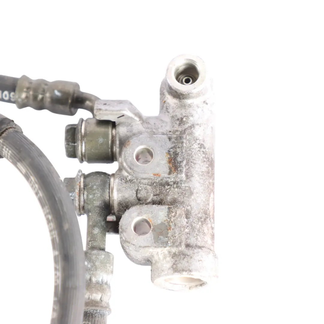 Burgman Skywave AN400Y Brake Pipe Fluid Valve to Suzuki with Part number 5591014F01000 Suzuki Burgman Skywave AN400Y Brake Pipe Fluid Valve - SKU 5591014F01000 - Part number 5591014F01000