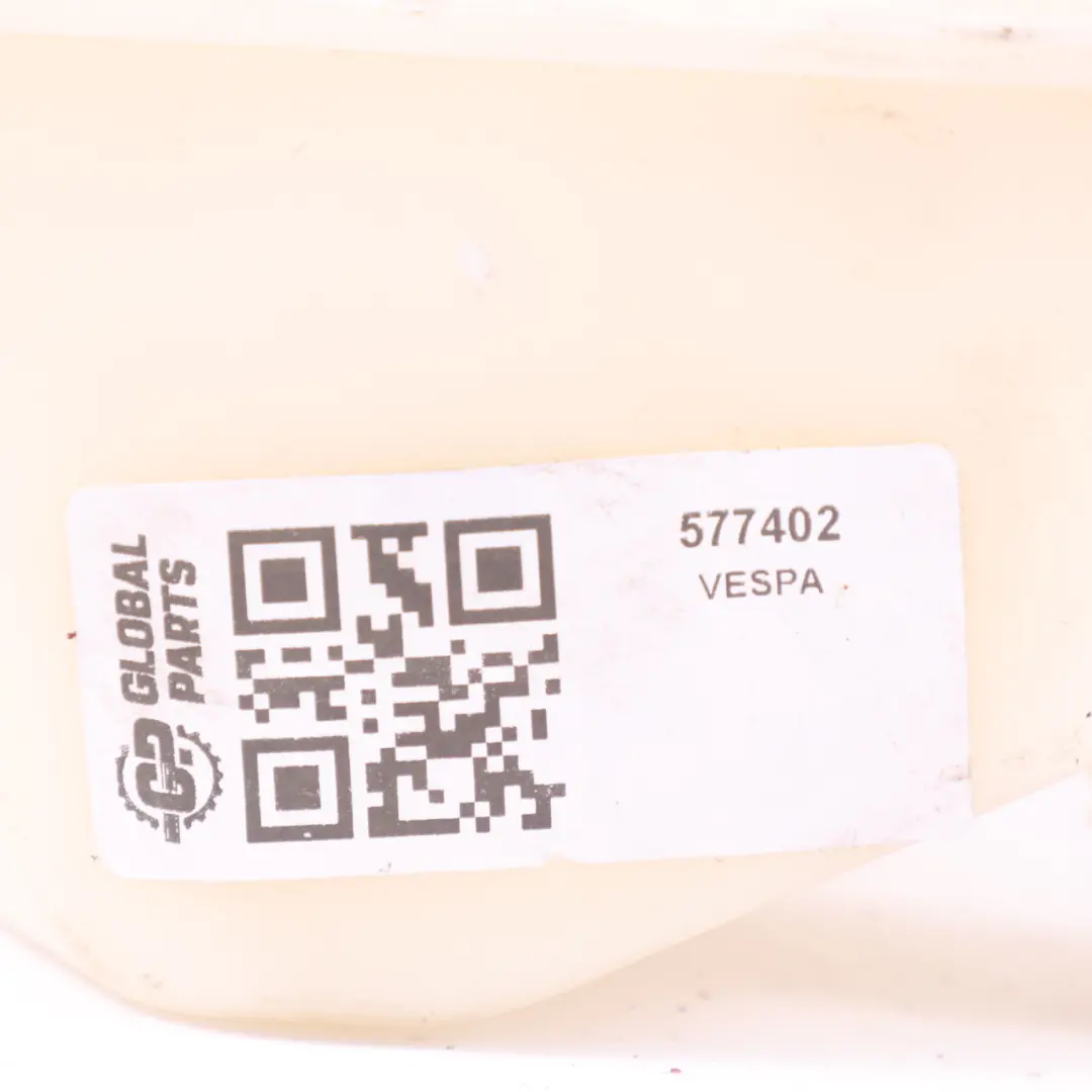 GT200 Zbiornik Butelkowy Płynu Chłodzącego do Vespa o numerze 577402 Vespa GT200 Zbiornik Butelkowy Płynu Chłodzącego - SKU 577402 - Numer Części 577402