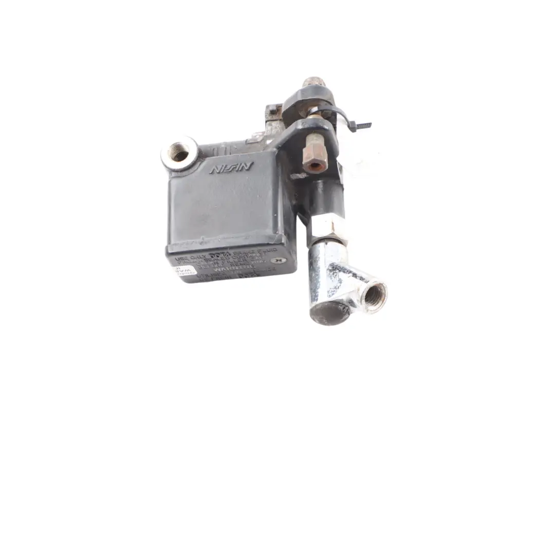 Burgman AN400Y Front Brake Pump Braking Fluid Reservoir 5960014F to Suzuki with Part number 5960014F00000 Suzuki Burgman AN400Y Front Brake Pump Braking Fluid Reservoir 5960014F - SKU 5960014F00000 - Part number 5960014F00000