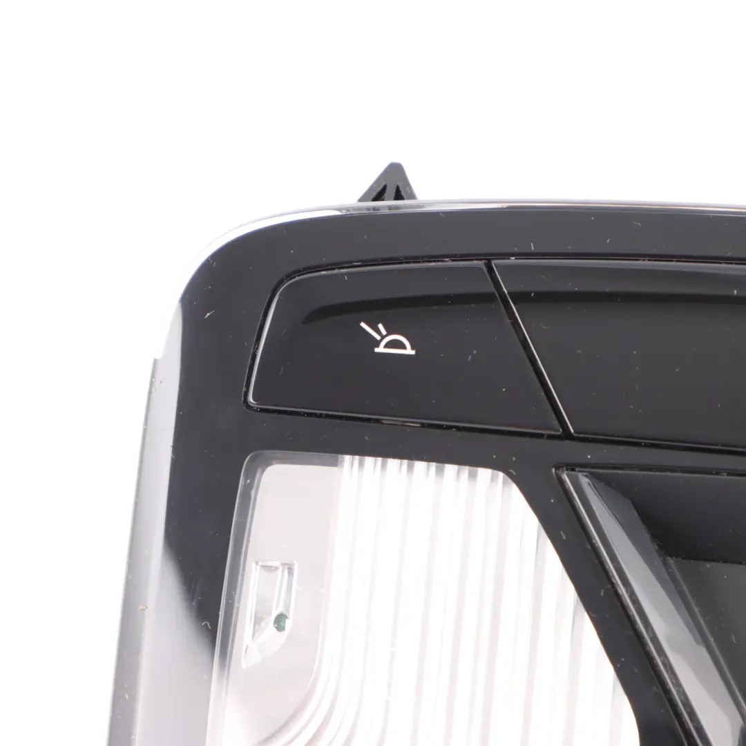 Cabin Lamp Interior Roof Light Switch Panel to BMW G20 G30 X3 G01 X4 G02 with Part number 5A8A0F4 BMW G20 G30 X3 G01 X4 G02 Cabin Lamp Interior Roof Light Switch Panel - SKU 5A8A0F4 - Part number 5A8A0F4