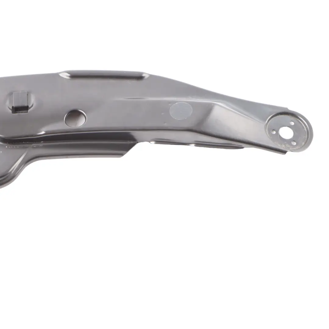 Soporte faro delantero derecho Panel frontal superior para VW Golf 8 CD1 con número de pieza 5H0806930B VW Golf 8 CD1 Soporte faro delantero derecho Panel frontal superior - SKU 5H0806930B - Número de pieza 5H0806930B