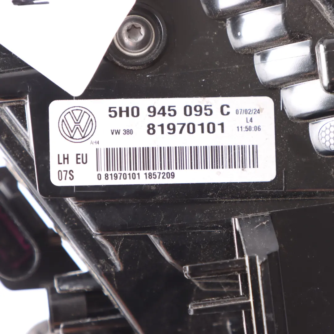 Tail Light LED Outer Left N/S Lamp to Volkswagen Golf 8 CD1 Rear with Part number 5H0945095C Volkswagen Golf 8 CD1 Rear Tail Light LED Outer Left N/S Lamp - SKU 5H0945095C - Part number 5H0945095C