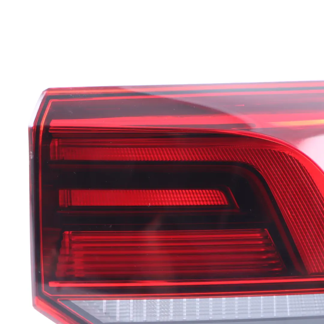 Fanale posteriore a LED esterno destro Lampada per Volkswagen Golf 8 CD1 con numero di parte 5H0945096C Volkswagen Golf 8 CD1 Fanale posteriore a LED esterno destro Lampada - SKU 5H0945096C - Numero di parte 5H0945096C