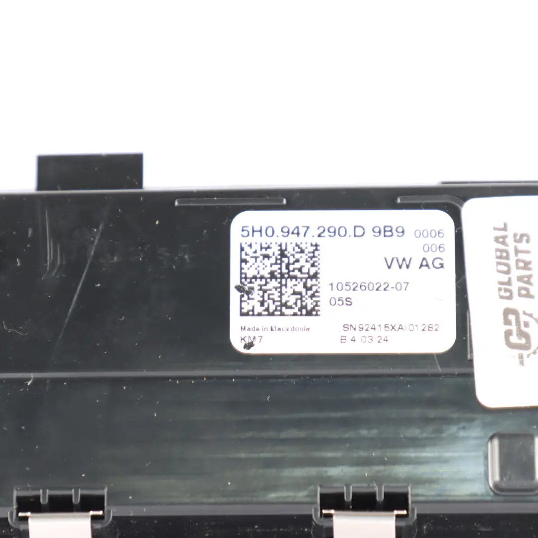 Mk8 Interior Roof Light Rear Reading Lamp Unit to Volkswagen Golf with Part number 5H0947290D Volkswagen Golf Mk8 Interior Roof Light Rear Reading Lamp Unit - SKU 5H0947290D - Part number 5H0947290D