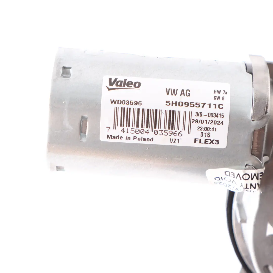 Moteur essuie-glace arrière couvercle coffre pour Volkswagen Golf 8 CD1 Hatchback à propos du numéro de pièce 5H0955711C Volkswagen Golf 8 CD1 Hatchback Moteur essuie-glace arrière couvercle coffre - SKU 5H0955711C - Numéro de pièce 5H0955711C