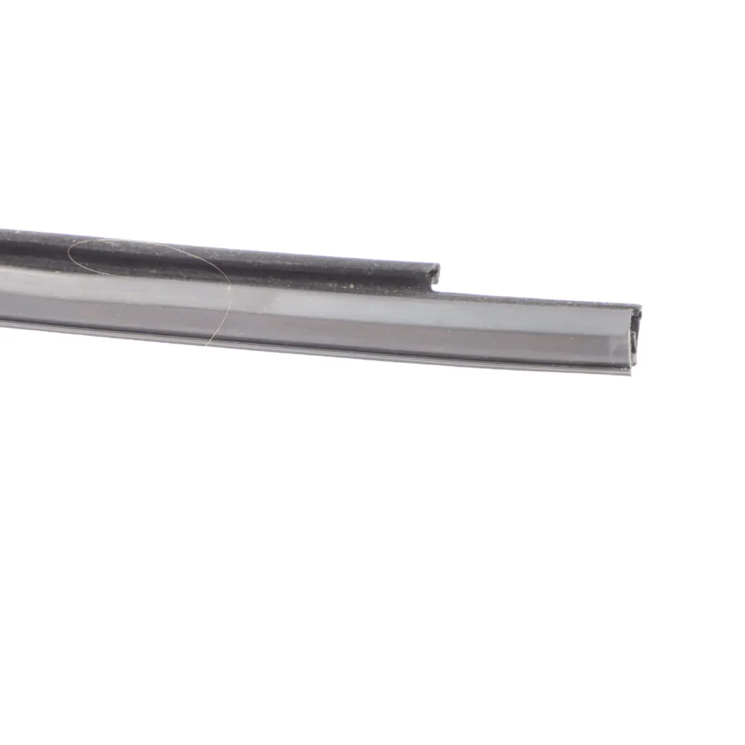 Mk8 CD1 Door Seal Window Front Right O/S Guide Frame to Volkswagen Golf with Part number 5H4837440B Volkswagen Golf Mk8 CD1 Door Seal Window Front Right O/S Guide Frame - SKU 5H4837440B - Part number 5H4837440B