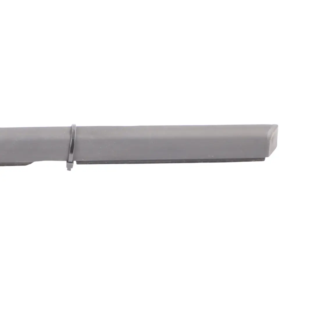 VW Golf 8 CD1 Guarnizione Porta Anteriore Sinistra Striscia Esterna - SKU 5H4837477B - Numero di parte 5H4837477B