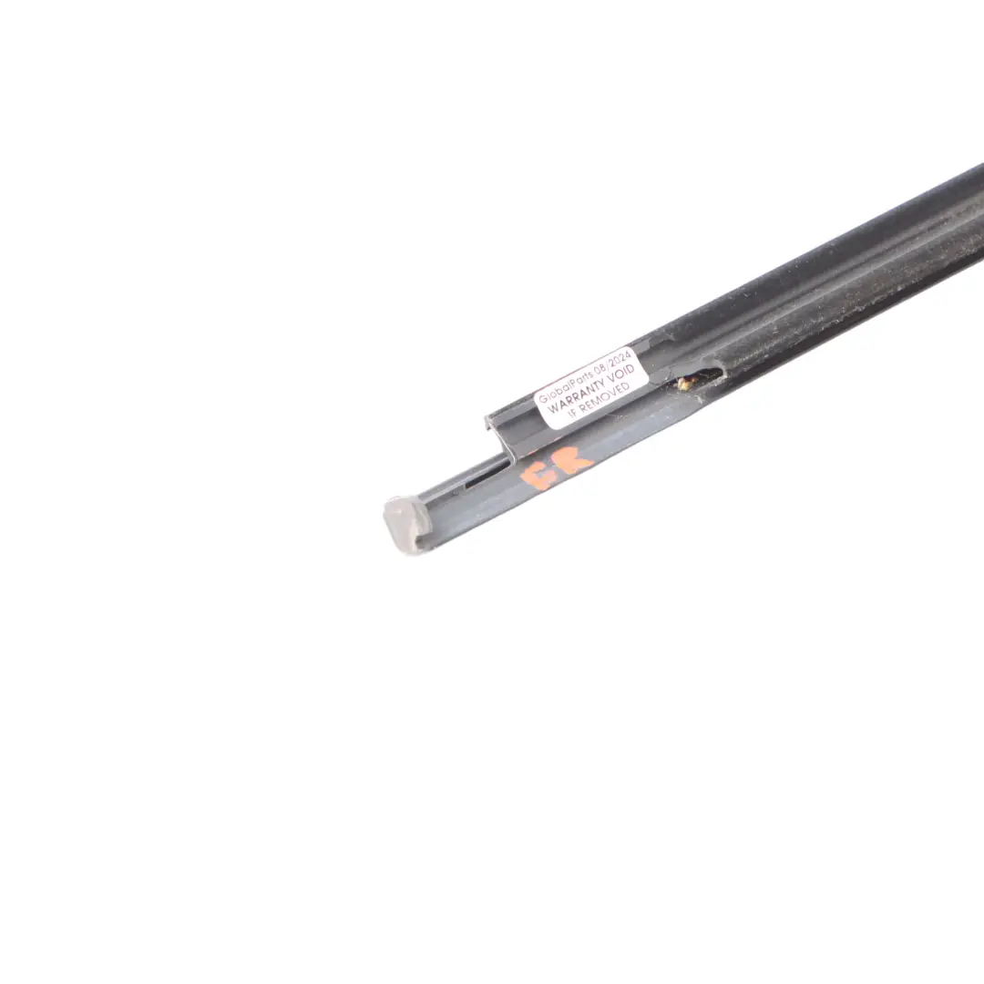 Door Seal Front Right O/S Outer Wheather Strip to Volkswagen Golf 8 CD1 with Part number 5H4837478B Volkswagen Golf 8 CD1 Door Seal Front Right O/S Outer Wheather Strip - SKU 5H4837478B - Part number 5H4837478B