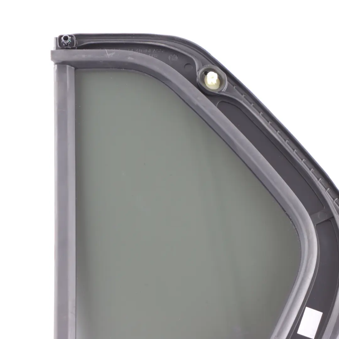Mk8 Rear Right O/S Door Fixed Quarter Window AS3 to Volkswagen Golf with Part number 5H4845214G Volkswagen Golf Mk8 Rear Right O/S Door Fixed Quarter Window AS3 - SKU 5H4845214G - Part number 5H4845214G