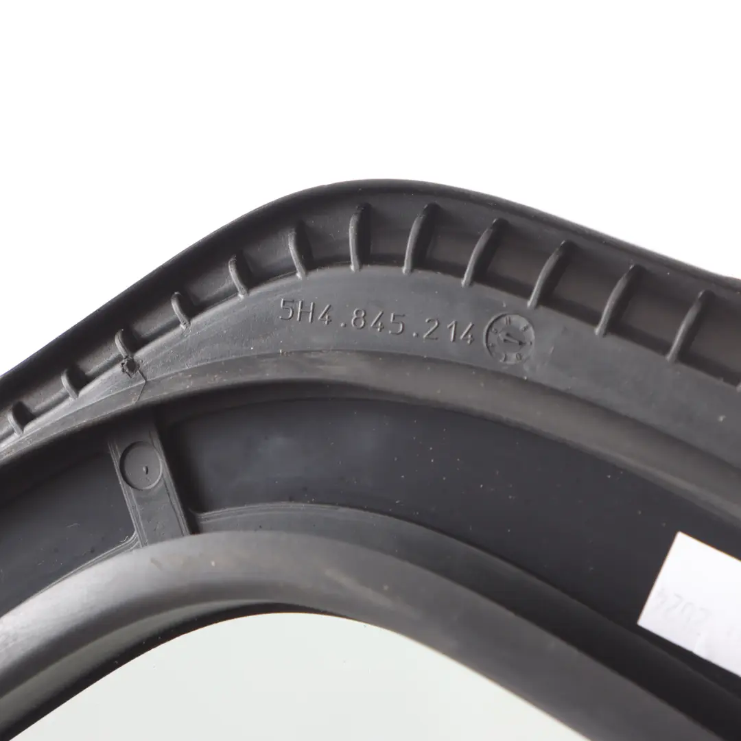 Mk8 Vitre Custode Fixe Arrière Droit AS3 pour Volkswagen Golf à propos du numéro de pièce 5H4845214G Volkswagen Golf Mk8 Vitre Custode Fixe Arrière Droit AS3 - SKU 5H4845214G - Numéro de pièce 5H4845214G