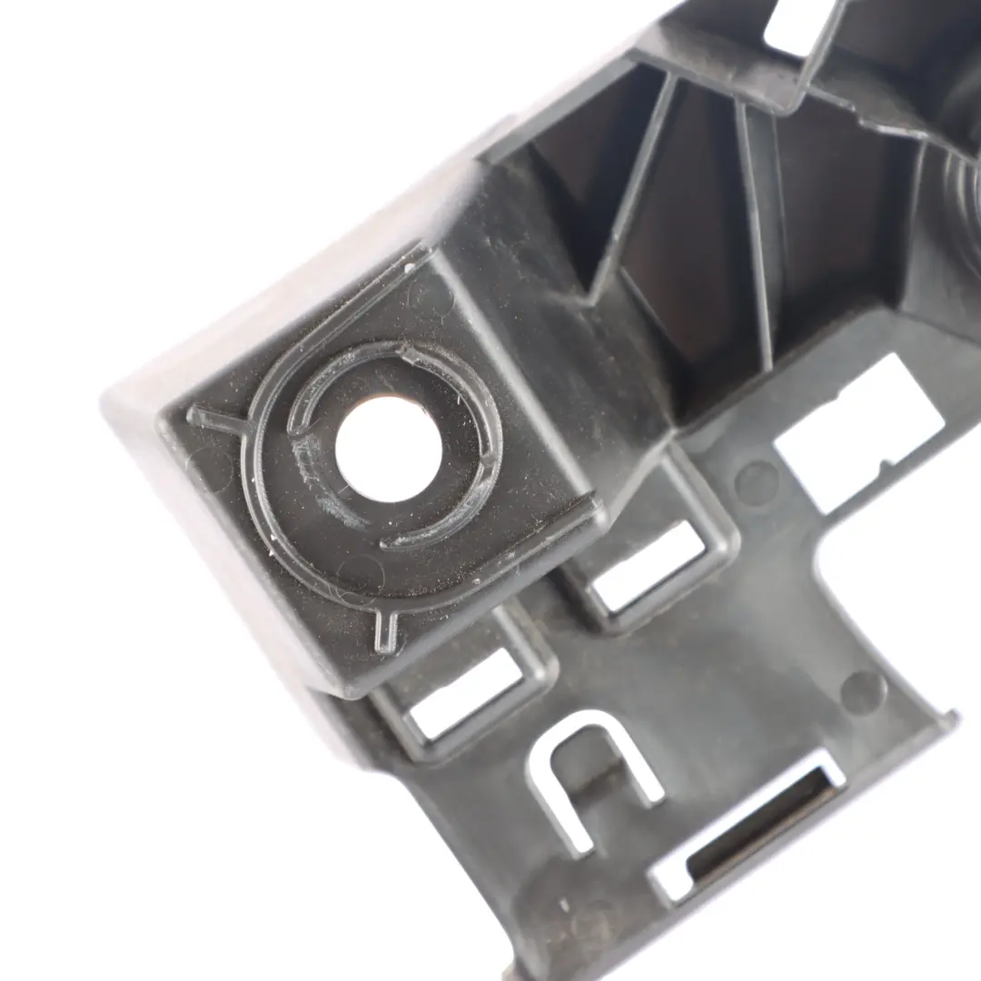 Rail guidage arrière Support pare-chocs Support gauche pour VW Golf CD1 à propos du numéro de pièce 5H6807393D VW Golf CD1 Rail guidage arrière Support pare-chocs Support gauche - SKU 5H6807393D - Numéro de pièce 5H6807393D