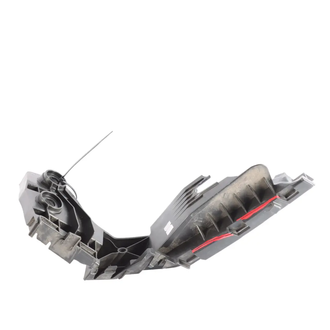 Rail guidage arrière Support pare-chocs porte bagages gauche pour VW Golf CD1 à propos du numéro de pièce 5H6807393E VW Golf CD1 Rail guidage arrière Support pare-chocs porte bagages gauche - SKU 5H6807393E - Numéro de pièce 5H6807393E