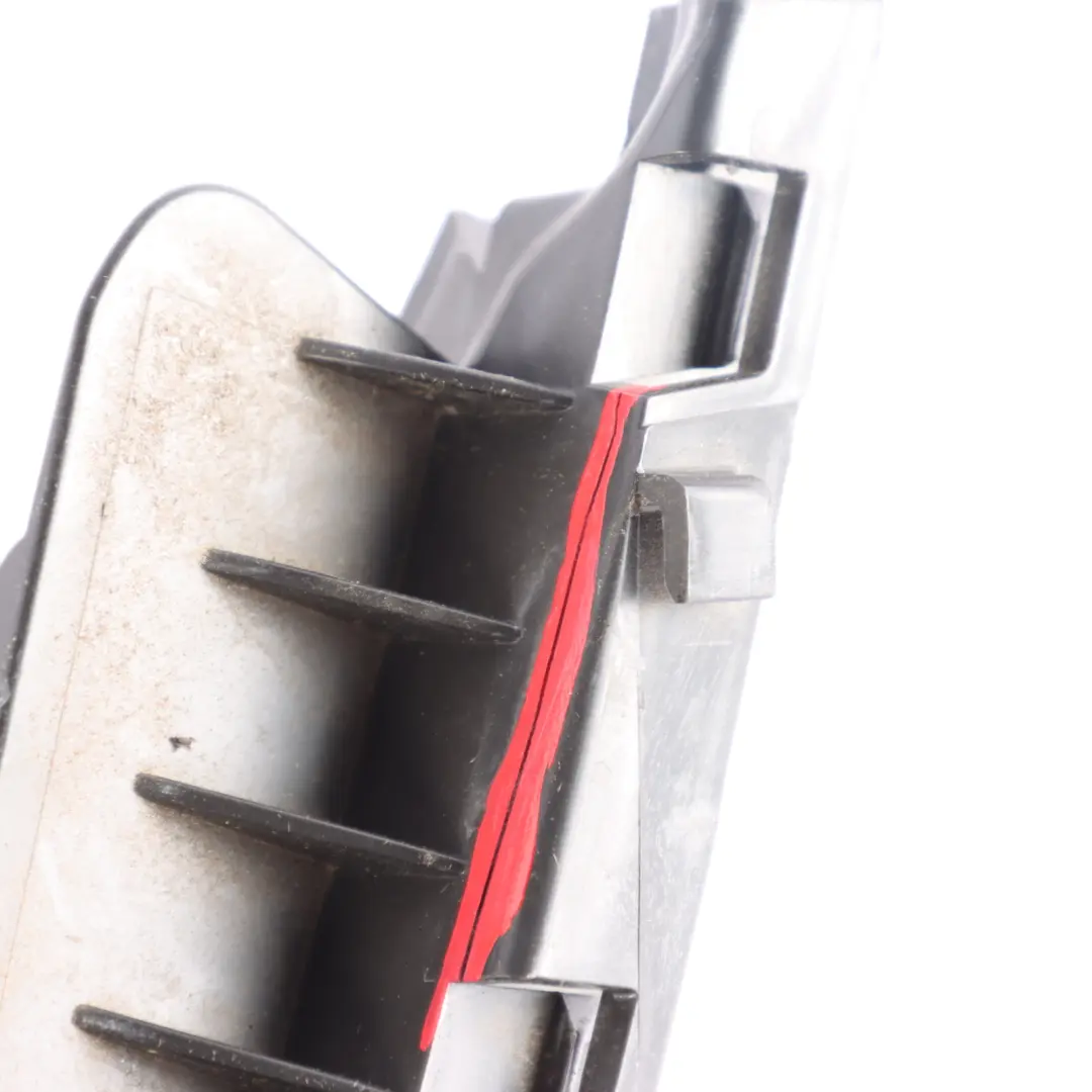 Staffa paraurti guida posteriore sinistra supporto portante per VW Golf CD1 con numero di parte 5H6807393E VW Golf CD1 Staffa paraurti guida posteriore sinistra supporto portante - SKU 5H6807393E - Numero di parte 5H6807393E