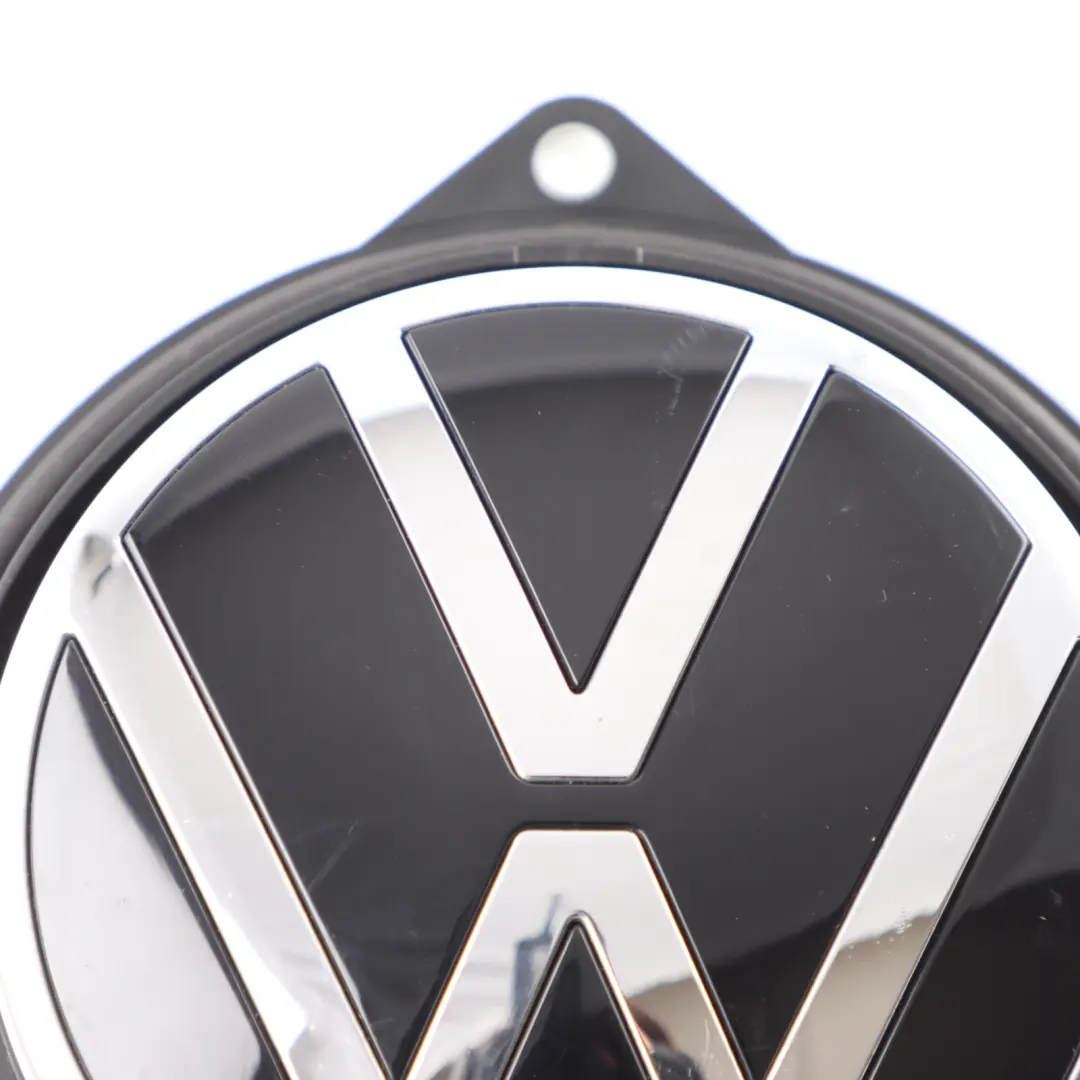 Hecköffner Trunk Mechanismus Aktuator Abzeichen Emblem für Volkswagen Golf 8 mit Teilenummer 5H6827469A Volkswagen Golf 8 Hecköffner Trunk Mechanismus Aktuator Abzeichen Emblem - SKU 5H6827469A - Teilenummer 5H6827469A