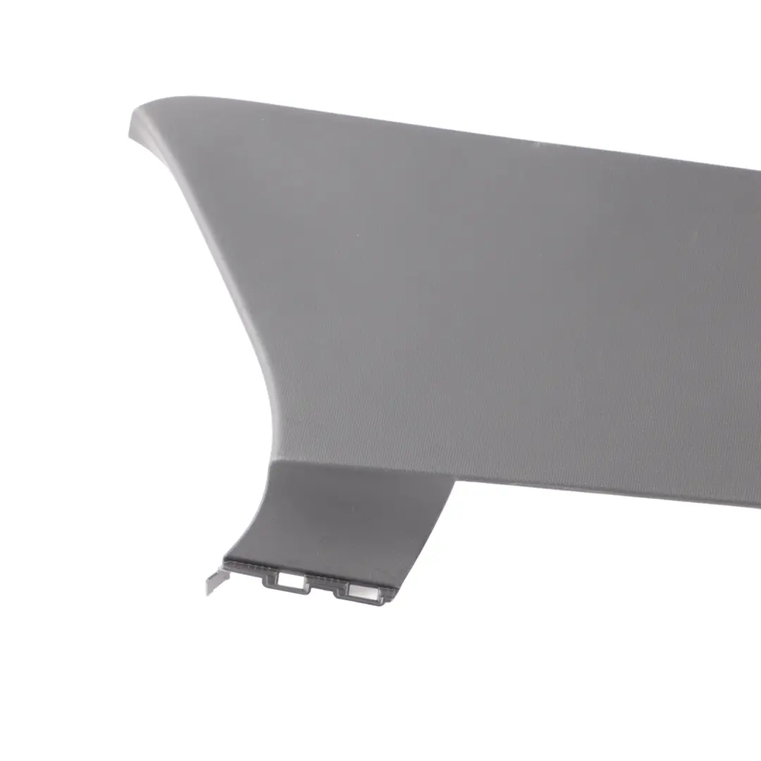 Trasera C Columna Superior Derecha Embellecedor Panel para VW Golf 8 CD1 con número de pieza 5H6867288B VW Golf 8 CD1 Trasera C Columna Superior Derecha Embellecedor Panel - SKU 5H6867288B - Número de pieza 5H6867288B