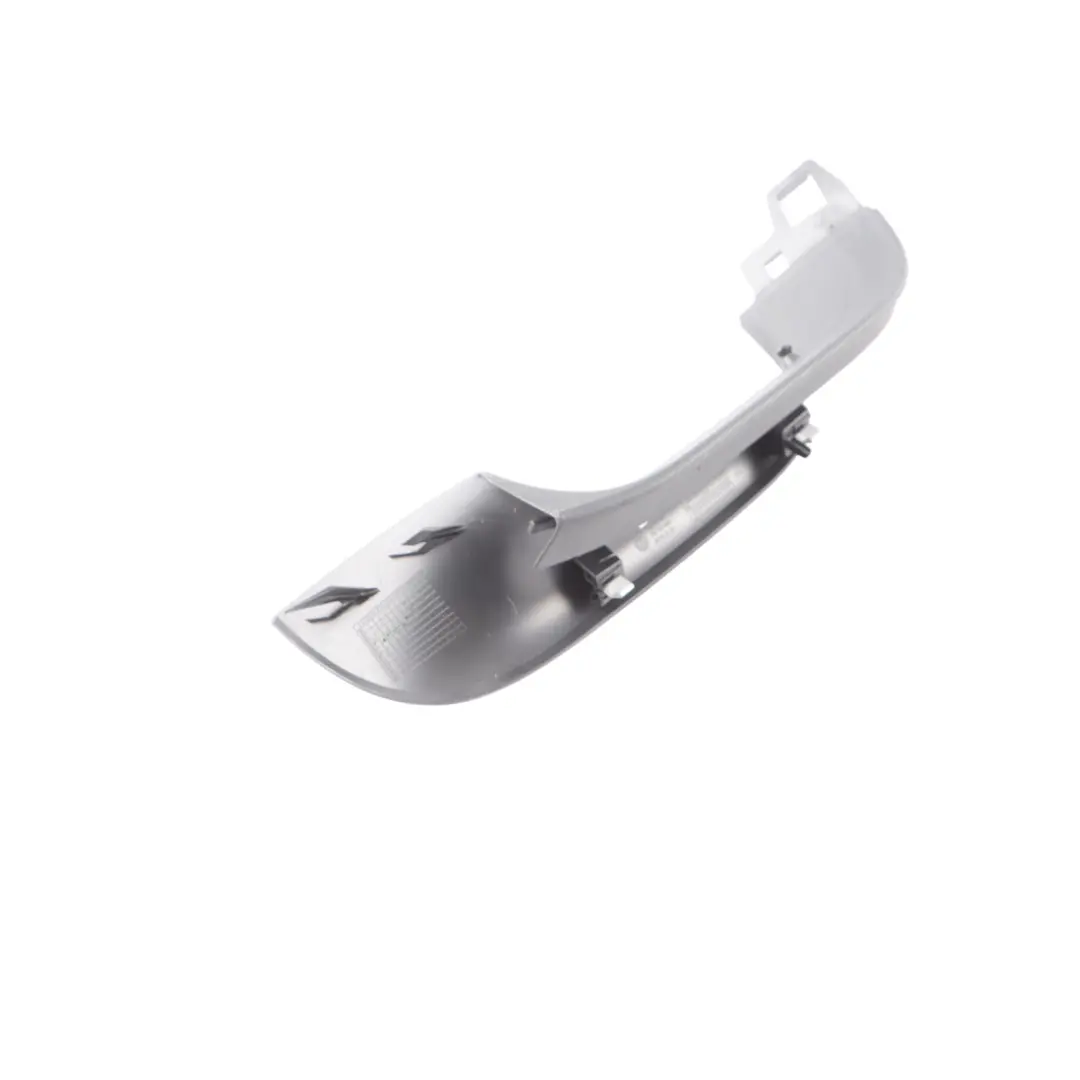 Couvercle hayon Panneau coffre Garniture arrière gauche pour Volkswagen Golf 8 à propos du numéro de pièce 5H6867703 Volkswagen Golf 8 Couvercle hayon Panneau coffre Garniture arrière gauche - SKU 5H6867703 - Numéro de pièce 5H6867703