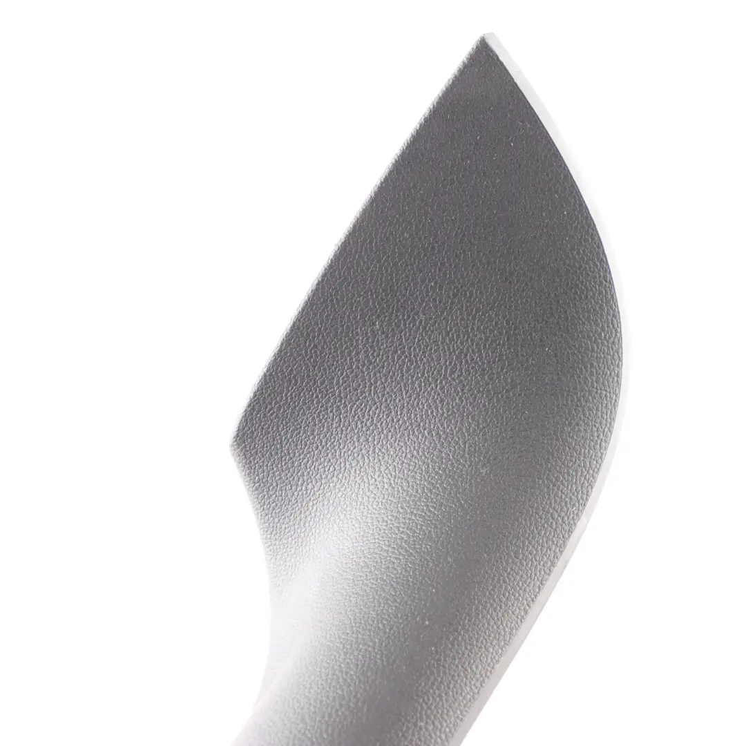 Couvercle hayon Panneau coffre Garniture arrière gauche pour Volkswagen Golf 8 à propos du numéro de pièce 5H6867703 Volkswagen Golf 8 Couvercle hayon Panneau coffre Garniture arrière gauche - SKU 5H6867703 - Numéro de pièce 5H6867703