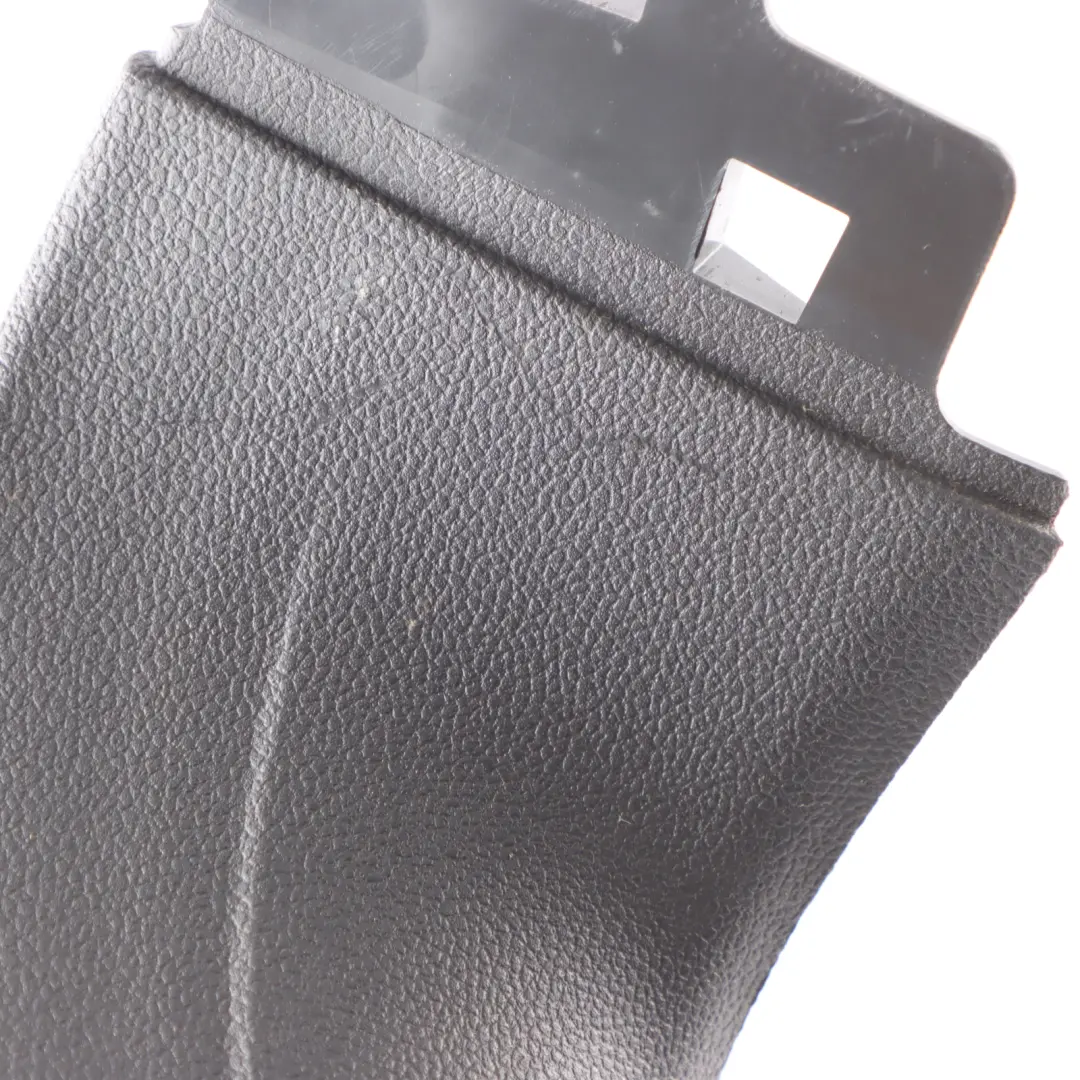 Volkswagen Polo 6R Osłona Panel Listwa Klapy Bagażnika Prawy Tył - SKU 5H6867704 - Numer Części 5H6867704