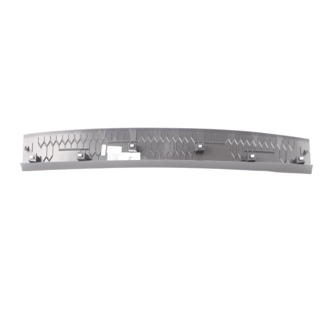 VW Golf 8 Portabagagli Ripiano superiore medio Modanatura Striscia - SKU 5H6867707 - Numero di parte 5H6867707
