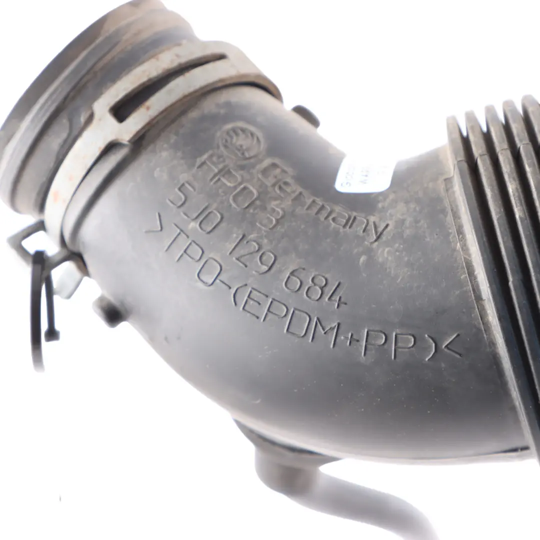 Tuyau D'Admission D'Air Tube De Raccordement pour Volkswagen Polo 6R à propos du numéro de pièce 5J0129684 Volkswagen Polo 6R Tuyau D'Admission D'Air Tube De Raccordement - SKU 5J0129684 - Numéro de pièce 5J0129684