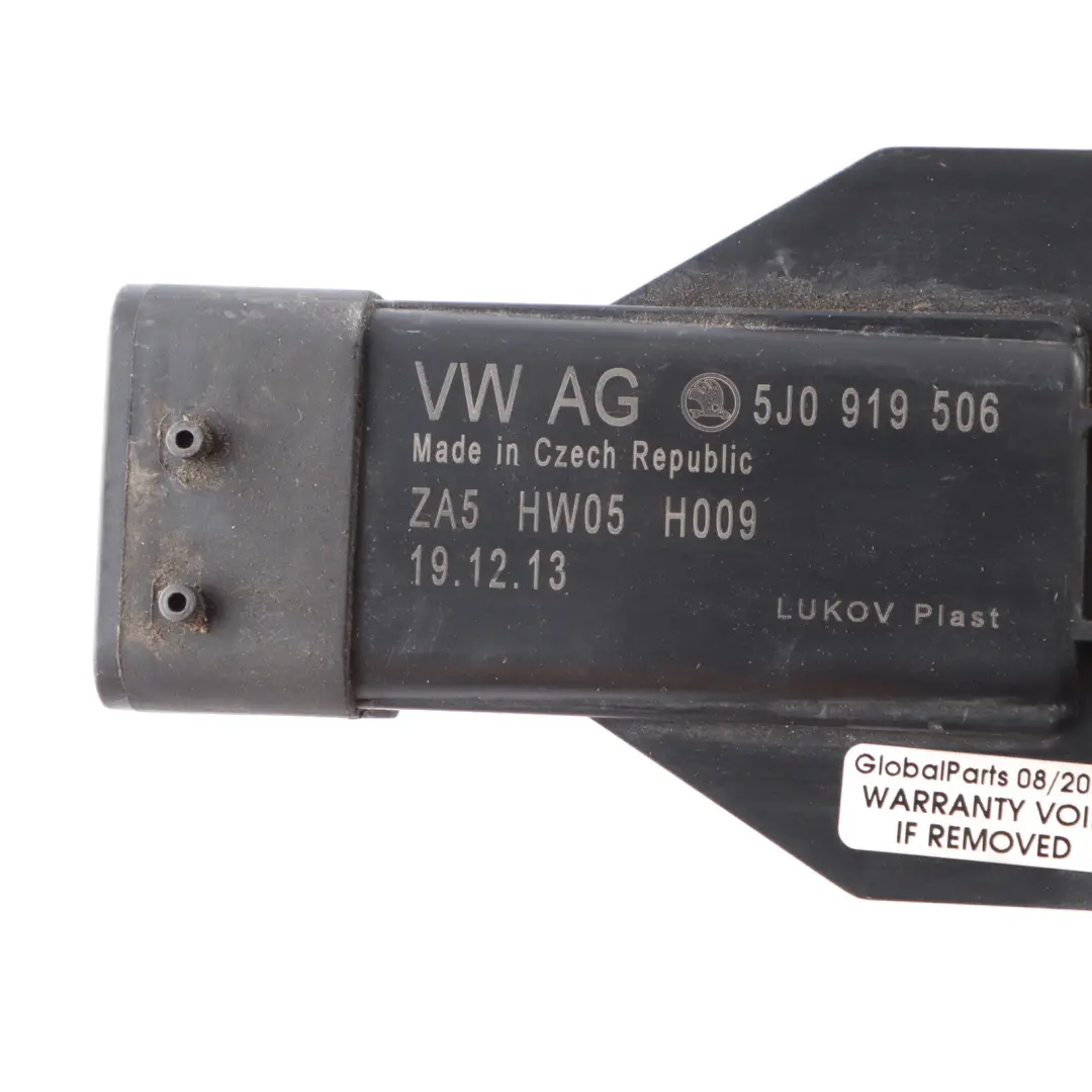 Radiator Fan Relay Electrical Module Unit to VW Volkswagen Polo 6R with Part number 5J0919516 VW Volkswagen Polo 6R Radiator Fan Relay Electrical Module Unit - SKU 5J0919516 - Part number 5J0919516