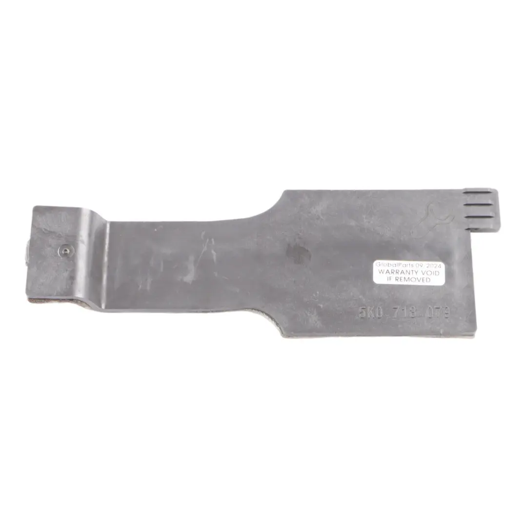 Selector Lower Cover Frame Surround Trim Panelling to Audi A3 8V Gear with Part number 5K0713079 Audi A3 8V Gear Selector Lower Cover Frame Surround Trim Panelling - SKU 5K0713079 - Part number 5K0713079
