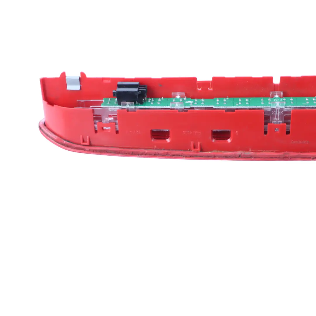 Hinten Dritte Rückleuchte Lampe Bremse für VW Volkswagen Polo 6R mit Teilenummer 5K0945087B VW Volkswagen Polo 6R Hinten Dritte Rückleuchte Lampe Bremse - SKU 5K0945087B - Teilenummer 5K0945087B