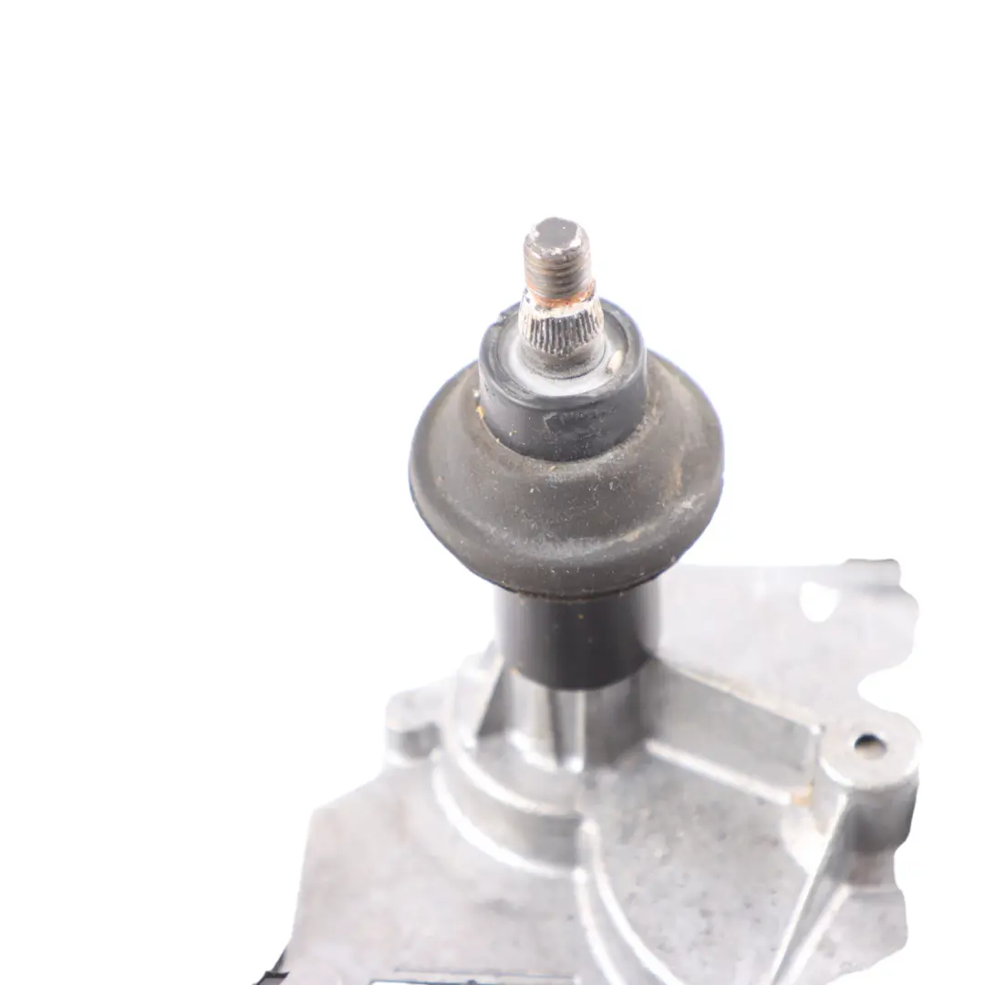 Mk5 6R Tailgate Boot Window Wiper Motor Mechanism to VW Volkswagen Polo with Part number 5K6955711B VW Volkswagen Polo Mk5 6R Tailgate Boot Window Wiper Motor Mechanism - SKU 5K6955711B - Part number 5K6955711B