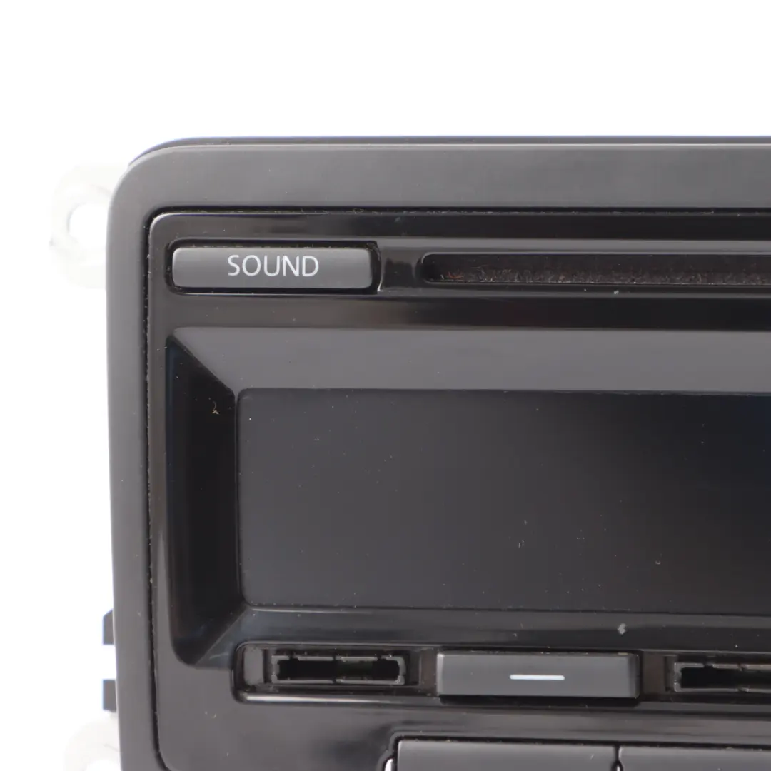 Mk5 Radio Control Head Unit CD Player MP3 to VW Volkswagen Polo with Part number 5M0035186L VW Volkswagen Polo Mk5 Radio Control Head Unit CD Player MP3 - SKU 5M0035186L-1 - Part number 5M0035186L