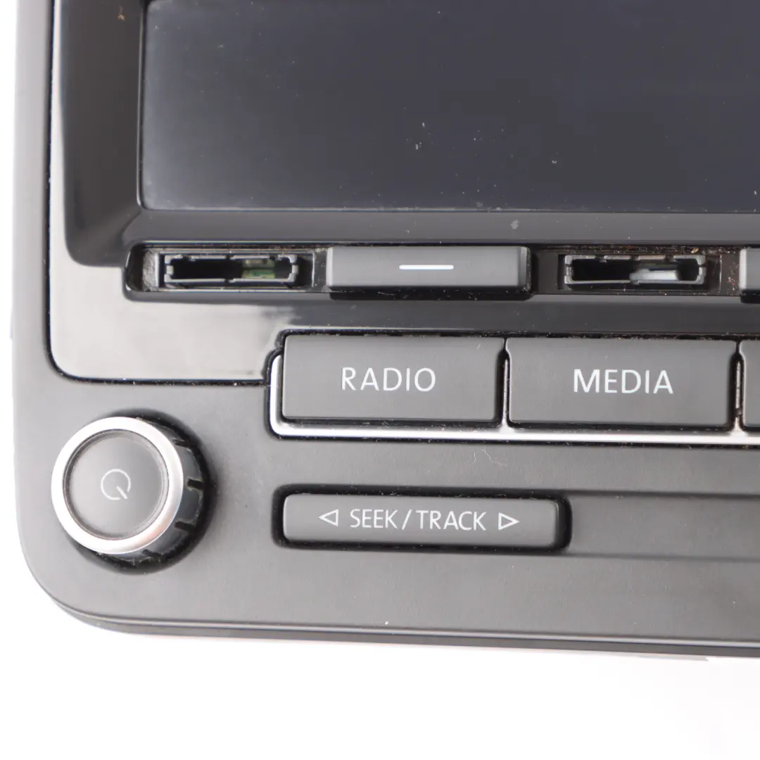 Mk5 Radio Control Head Unit CD Player MP3 to VW Volkswagen Polo with Part number 5M0035186L VW Volkswagen Polo Mk5 Radio Control Head Unit CD Player MP3 - SKU 5M0035186L-1 - Part number 5M0035186L