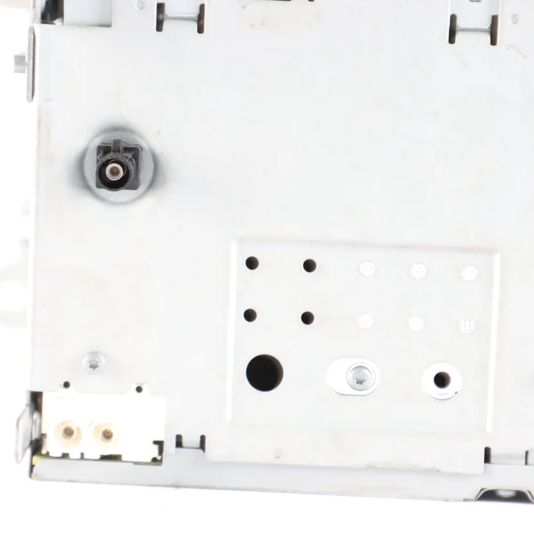 7N Funk Steuerung Auto Hauptgerät CD Spieler MP3 für VW Volkswagen Sharan mit Teilenummer 5M0035186L VW Volkswagen Sharan 7N Funk Steuerung Auto Hauptgerät CD Spieler MP3 - SKU 5M0035186L - Teilenummer 5M0035186L