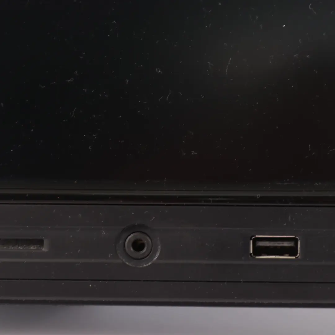 Radiocontrol Unidad Central Reproductor CD MP3 para Volkswagen Polo 6R con número de pieza 5M0057186J Volkswagen Polo 6R Radiocontrol Unidad Central Reproductor CD MP3 - SKU 5M0057186J - Número de pieza 5M0057186J