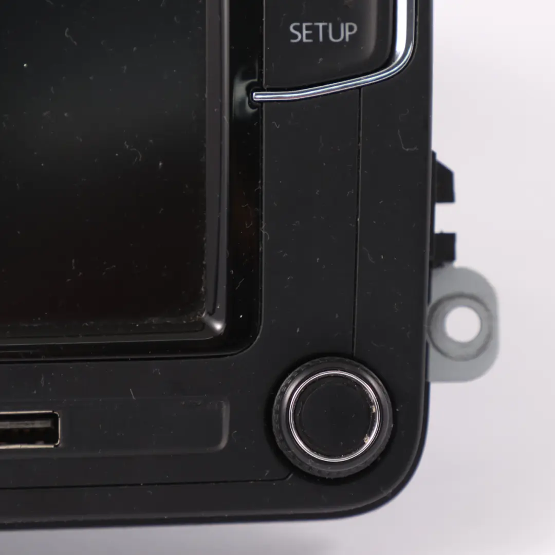 Lecteur CD de l'autoradio MP3 pour Volkswagen Polo 6R à propos du numéro de pièce 5M0057186J Volkswagen Polo 6R Lecteur CD de l'autoradio MP3 - SKU 5M0057186J - Numéro de pièce 5M0057186J