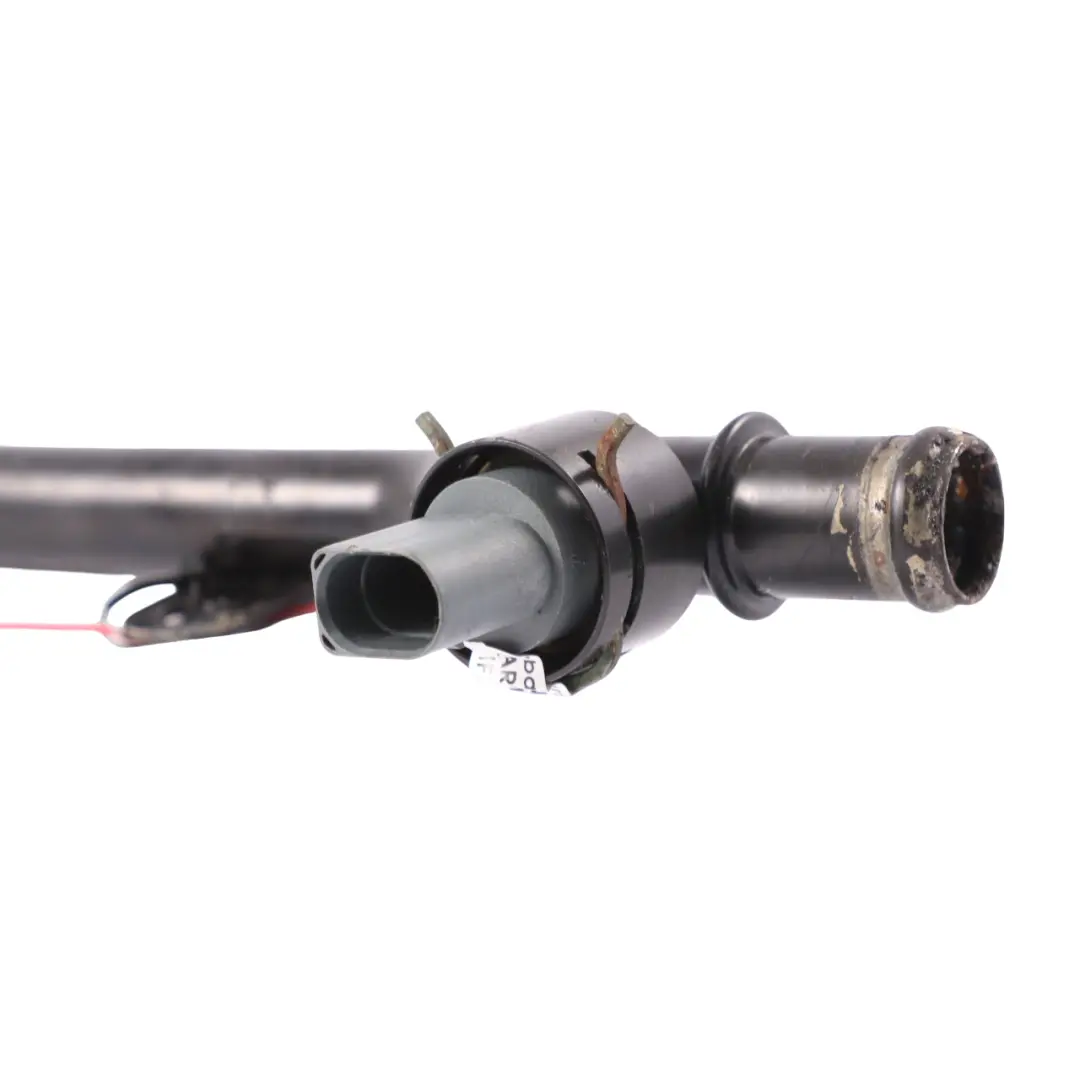 Wąż Przewód Rurka Wody do Volkswagen Tiguan 5N o numerze 5N0121065 Volkswagen Tiguan 5N Wąż Przewód Rurka Wody - SKU 5N0121065 - Numer Części 5N0121065