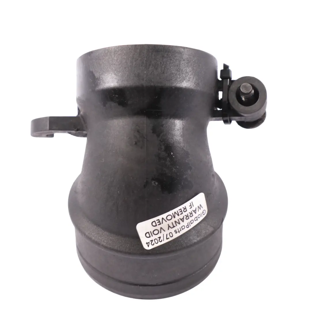 Tuyau d'admission d'air du intermédiaire turbo pour Volkswagen Tiguan 5N à propos du numéro de pièce 5N0129635 Volkswagen Tiguan 5N Tuyau d'admission d'air du intermédiaire turbo - SKU 5N0129635 - Numéro de pièce 5N0129635