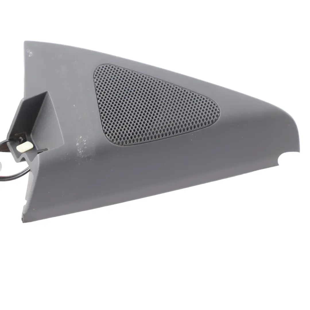 Volkswagen Tiguan 5N Rivestimento Porta Anteriore Destro Triangolo - SKU 5N0837974G - Numero di parte 5N0837974G