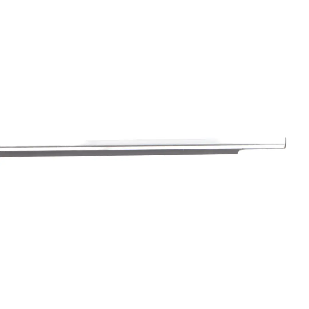 Volkswagen Tiguan Mk1 Joint Ouverture Vitre Chromé Arrière Gauche - SKU 5N0839475D - Numéro de pièce 5N0839475D
