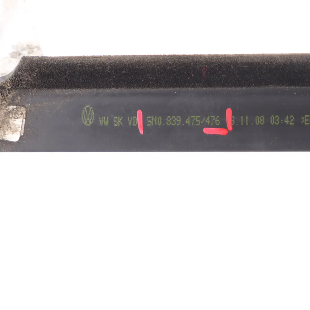 Trasera Derecha Abertura Ventana Exterior Cromo para Volkswagen Tiguan 5N con número de pieza 5N0839476D Volkswagen Tiguan 5N Trasera Derecha Abertura Ventana Exterior Cromo - SKU 5N0839476D - Número de pieza 5N0839476D