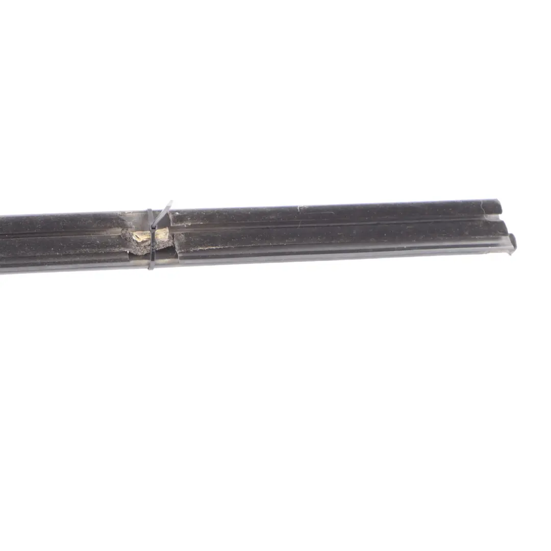 VW Volkswagen Tiguan 5N Rear Right O/S Inner Window Aperture Seal - SKU 5N0839480A - Part number 5N0839480A