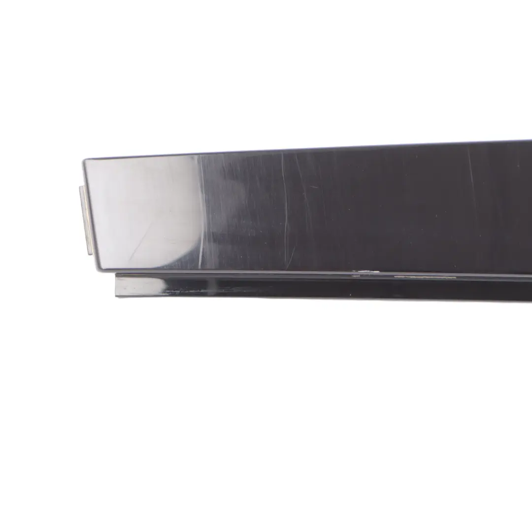 Posterior Izquierda Exterior Columna B Embellecedor para VW Tiguan 5N con número de pieza 5N0839901A VW Tiguan 5N Posterior Izquierda Exterior Columna B Embellecedor - SKU 5N0839901A - Número de pieza 5N0839901A