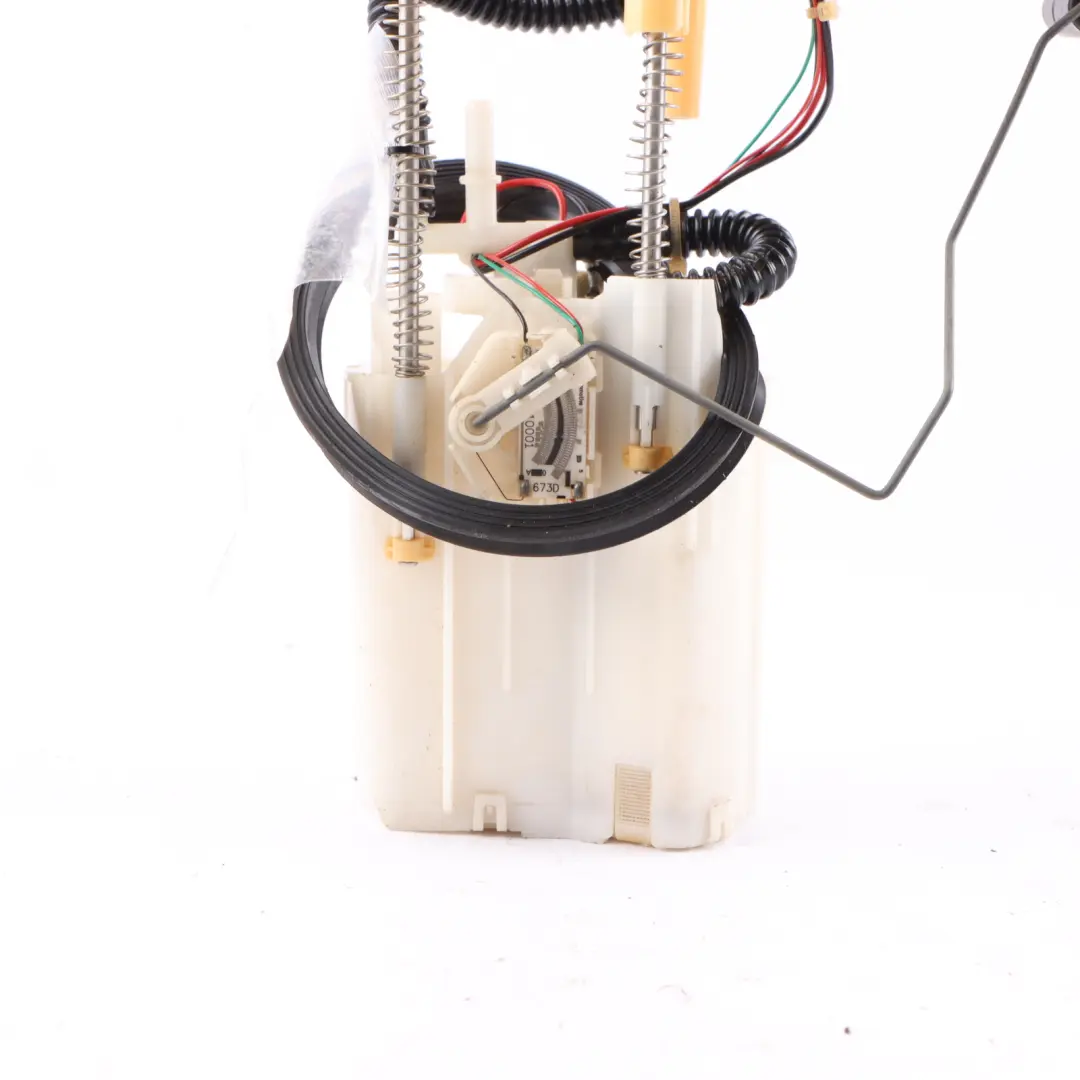 Pompa serbatoio carburante Mittente 5N0919050E per Volkswagen TIGUAN 5N con numero di parte 5N0919088E Volkswagen TIGUAN 5N Pompa serbatoio carburante Mittente 5N0919050E - SKU 5N0919088E - Numero di parte 5N0919088E