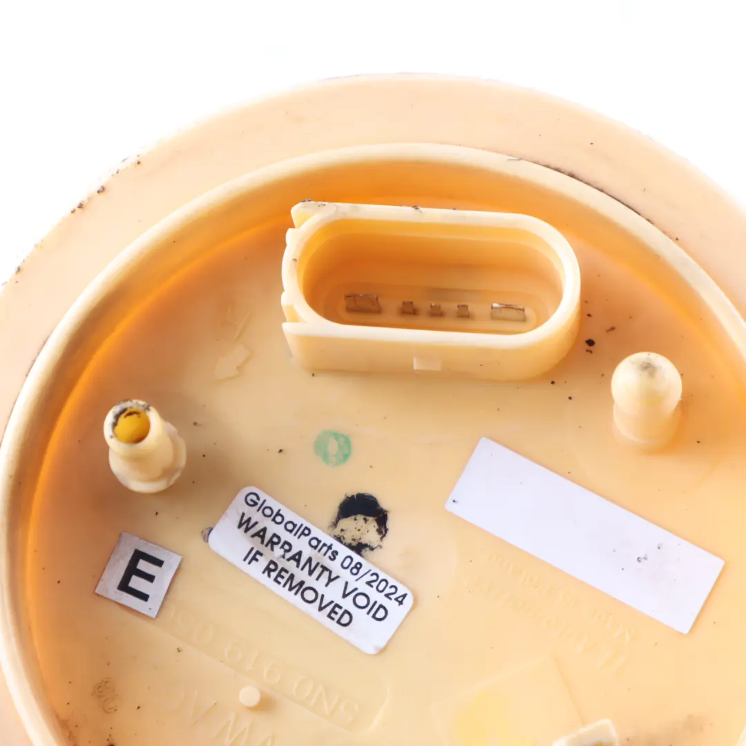 Pompa serbatoio carburante Mittente 5N0919050E per Volkswagen TIGUAN 5N con numero di parte 5N0919088E Volkswagen TIGUAN 5N Pompa serbatoio carburante Mittente 5N0919050E - SKU 5N0919088E - Numero di parte 5N0919088E