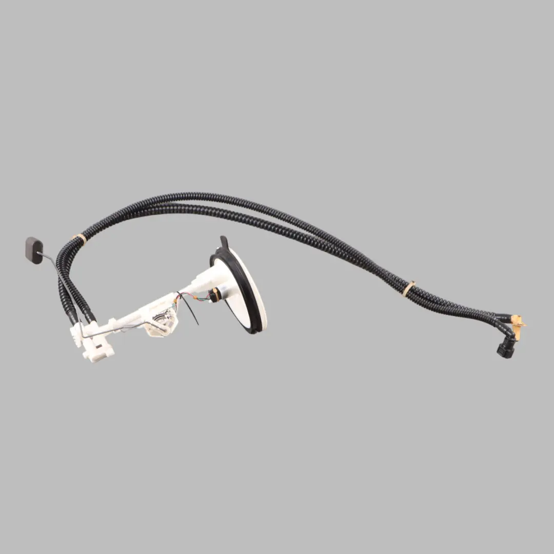 Pump Volkswagen VW Tiguan 5N 2.0 TDI Fuel Tank Pump Level Sensor to Fuel with Part number 5N0919673J Fuel Pump Volkswagen VW Tiguan 5N 2.0 TDI Fuel Tank Pump Level Sensor - SKU 5N0919673J - Part number 5N0919673J