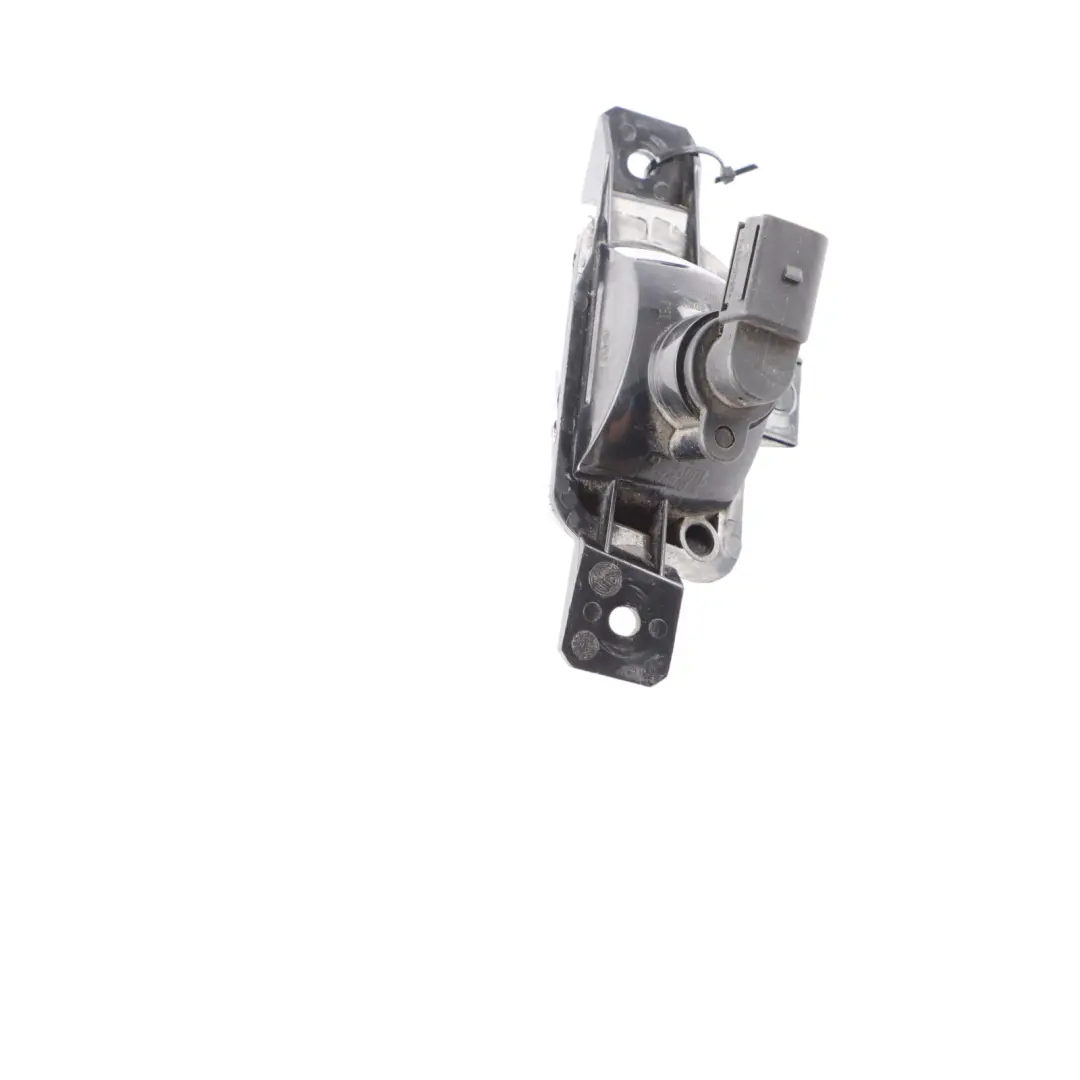 Lampa Cofania Tylna Lewa do Volkswagen Tiguan 5N o numerze 5N0941071 Volkswagen Tiguan 5N Lampa Cofania Tylna Lewa - SKU 5N0941071 - Numer Części 5N0941071