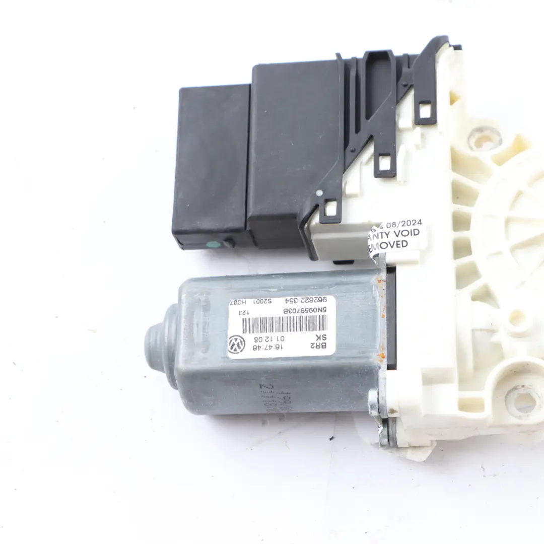 Left N/S Window Lifter Motor Door 5N0959703B to VW Volkswagen Tiguan 5N Rear with Part number 5N0959703D VW Volkswagen Tiguan 5N Rear Left N/S Window Lifter Motor Door 5N0959703B - SKU 5N0959703D - Part number 5N0959703D