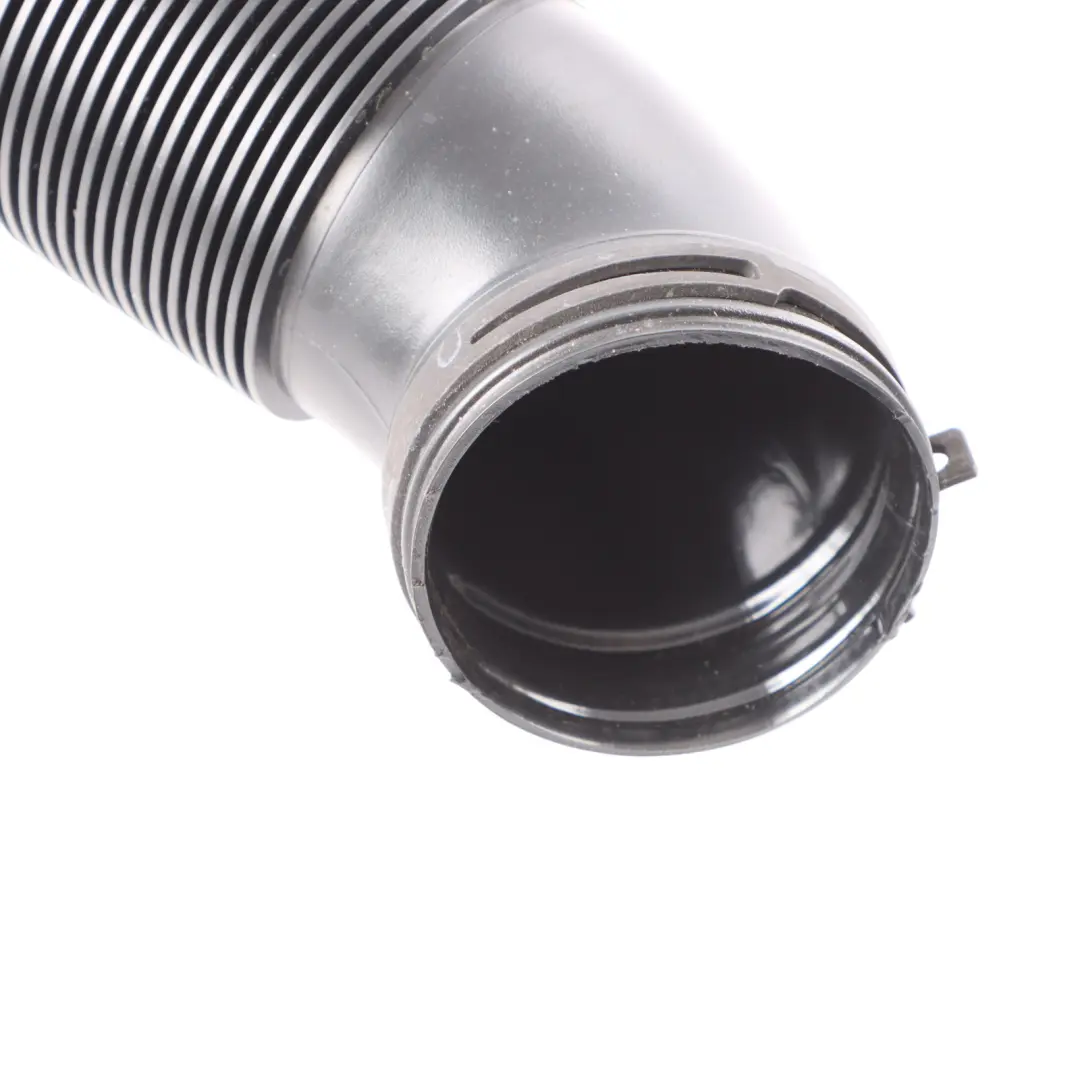 VW Golf 8 CD1 1.5 eTSI DFYA Air Intake Pipe Clean Air Induction Pipe - SKU 5Q0129684E - Part number 5Q0129684E