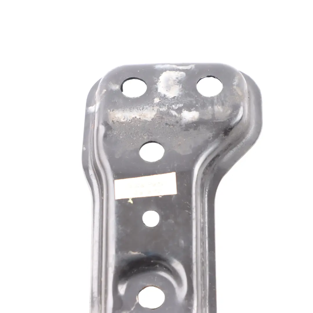 Links Hilfsrahmenhalterung für VW Volkswagen Golf CD1 mit Teilenummer 5Q0199517E VW Volkswagen Golf CD1 Links Hilfsrahmenhalterung - SKU 5Q0199517E - Teilenummer 5Q0199517E