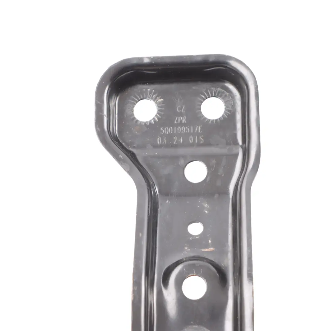 Support De Montage De Sous-Châssis Gauche pour VW Volkswagen Golf CD1 à propos du numéro de pièce 5Q0199517E VW Volkswagen Golf CD1 Support De Montage De Sous-Châssis Gauche - SKU 5Q0199517E - Numéro de pièce 5Q0199517E